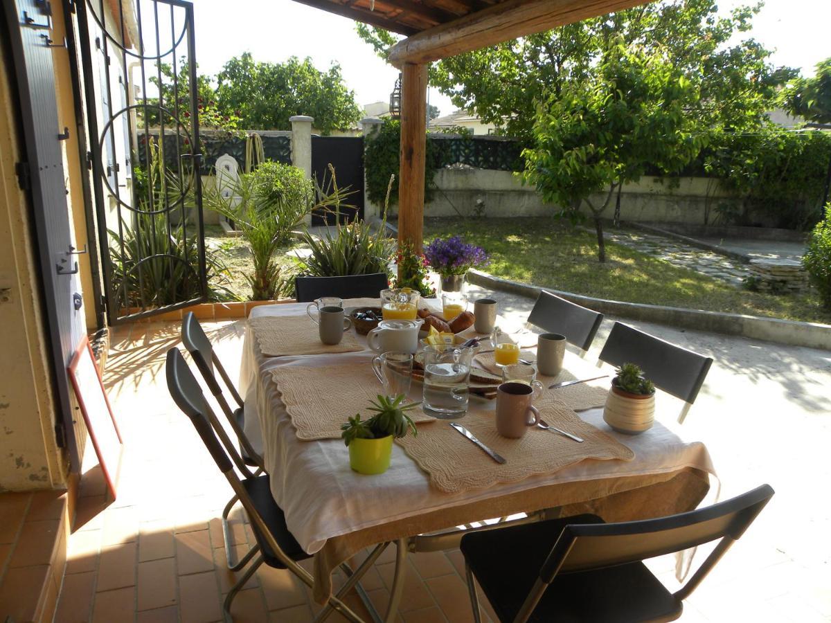 La Maison d'Ogooué Carpentras Esterno foto