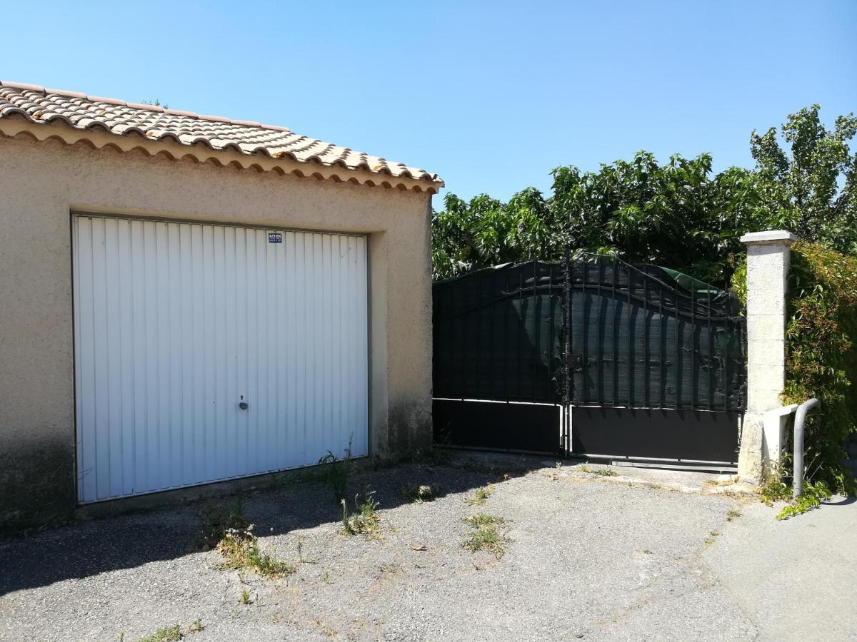 La Maison d'Ogooué Carpentras Esterno foto