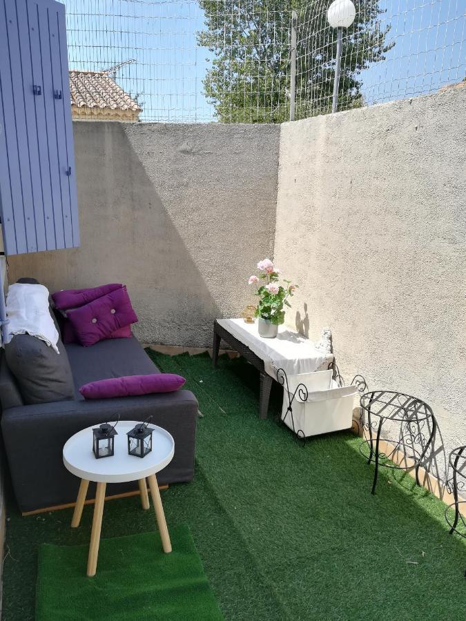 La Maison d'Ogooué Carpentras Esterno foto
