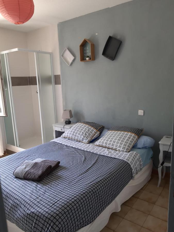 La Maison d'Ogooué Carpentras Esterno foto